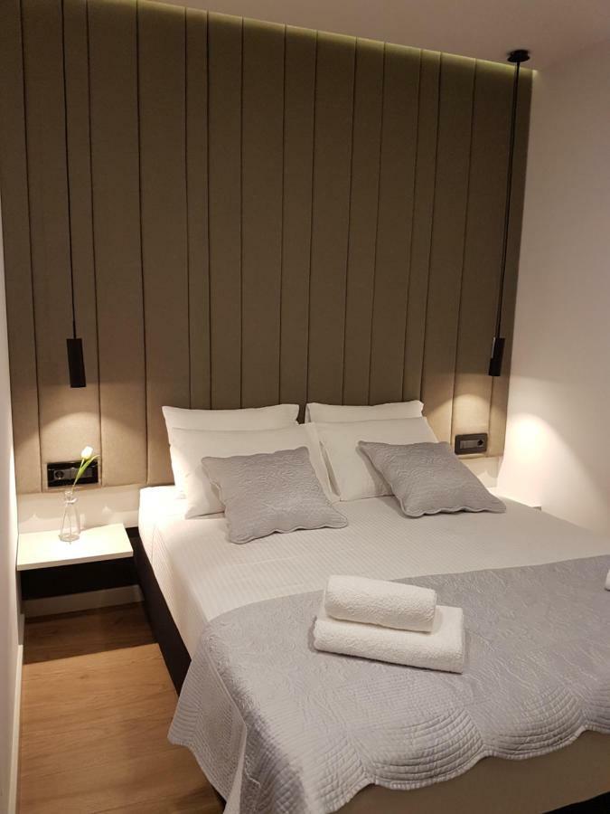 Le Soleil Rooms Split Exterior photo