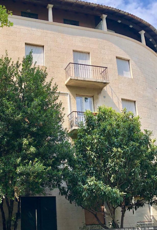 Le Soleil Rooms Split Exterior photo